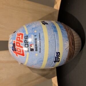 Topps 2026 Series 1 Baseball Egg Tin (Blue) (59 Cards Per Tin) Sealed In Plastic